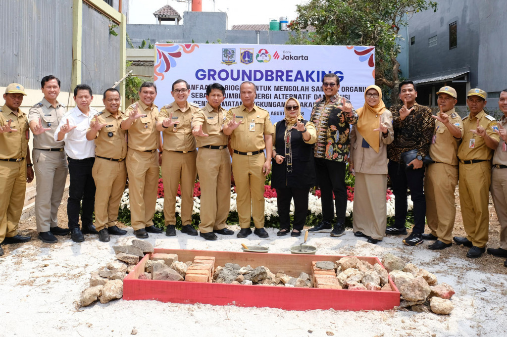 Pembangunan dua biodigester tersebut ditandai dengan peletakan batu pertama di Rusunawa Rorotan, Senin, 10 Agustus 2026. Masing-masing unit dirancang mampu mengolah hingga 250 kilogram sampah organik per hari sehingga total kapasitas pengolahan mencapai 500 kilogram per hari.