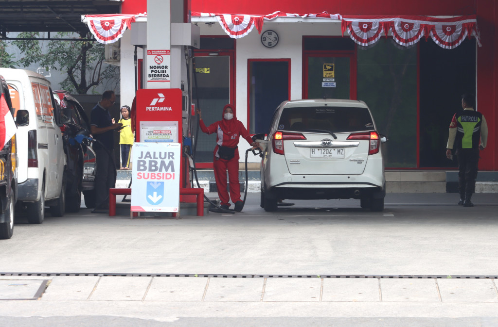 Pemerintah secara bertahap akan membatasi pembelian BBM jenis Pertalite bagi masyarakat yang masuk kategori desil 9–10 dalam Data Tunggal Sosial Ekonomi Nasional (DTSEN). 