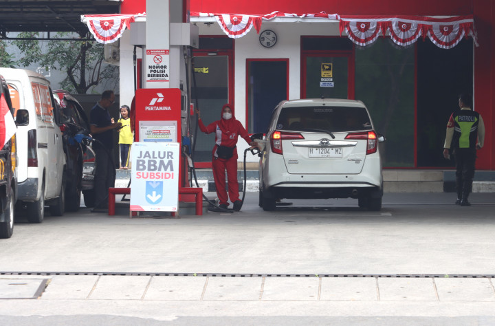 Pemerintah secara bertahap akan membatasi pembelian BBM jenis Pertalite bagi masyarakat yang masuk kategori desil 9–10 dalam Data Tunggal Sosial Ekonomi Nasional (DTSEN). 