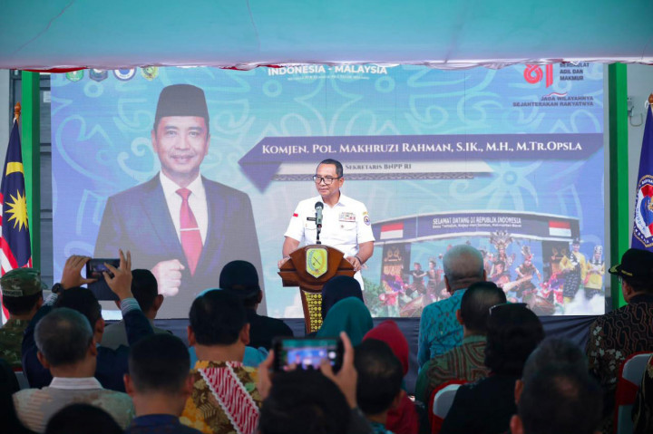 Perlintasan Temajuk–Telok Melano kembali diaktifkan sebagai jalur resmi masyarakat perbatasan Indonesia-Malaysia.