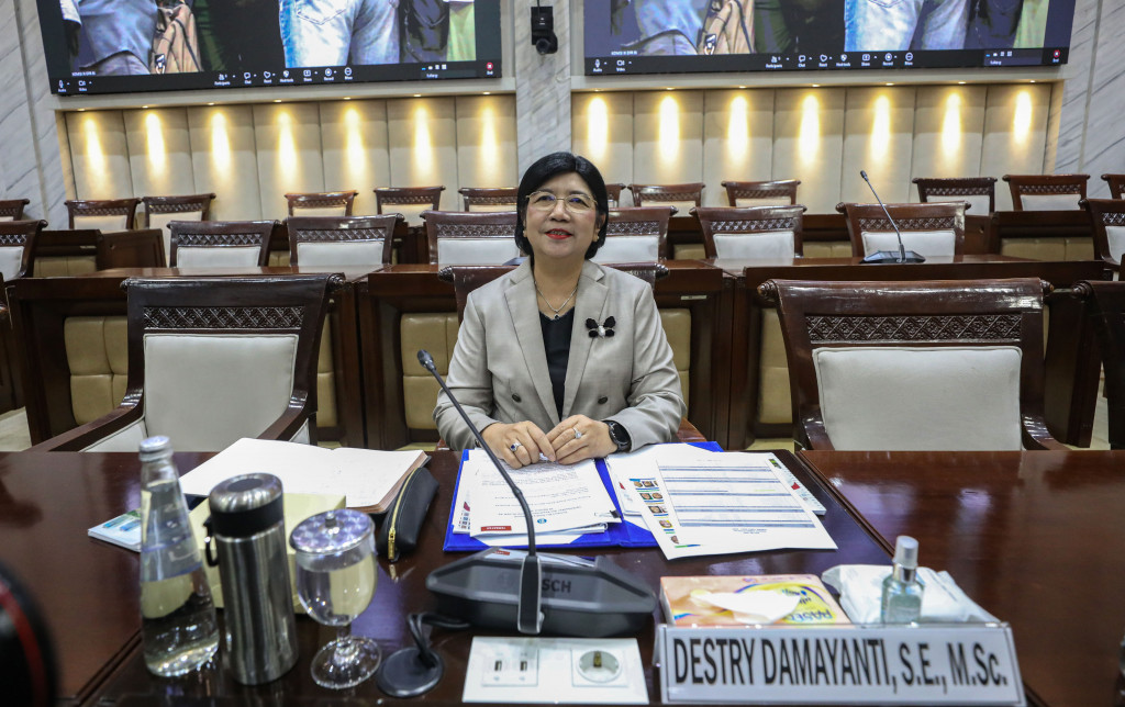 Komisi XI DPR menggelar uji kelayakan dan kepatutan terhadap Destry Damayanti sebagai calon tunggal Gubernur BI untuk menggantikan Perry Warjiyo yang mengundurkan diri dari jabatan Gubernur BI.