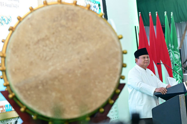 Presiden Prabowo Subianto menghadiri sekaligus meresmikan pembukaan Muktamar ke-35 Nahdlatul Ulama (NU) yang digelar di Lapangan Untung Surapati, Pondok Pesantren Bahrul Ulum Tambakberas, Kabupaten Jombang, Provinsi Jawa Timur, pada Kamis, 27 Agustus 2026.