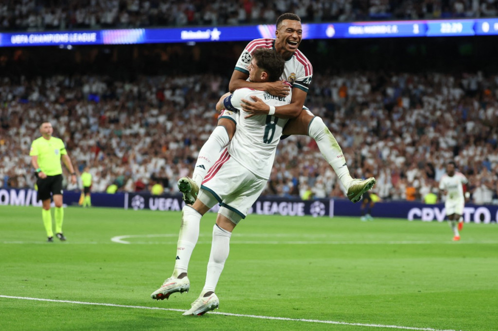 Pada sisa pertandingan, Inter terus berusaha mencetak gol penyeimbang. Namun, hingga peluit akhir dibunyikan, Real Madrid mampu mempertahankan keunggulan 2-1.
