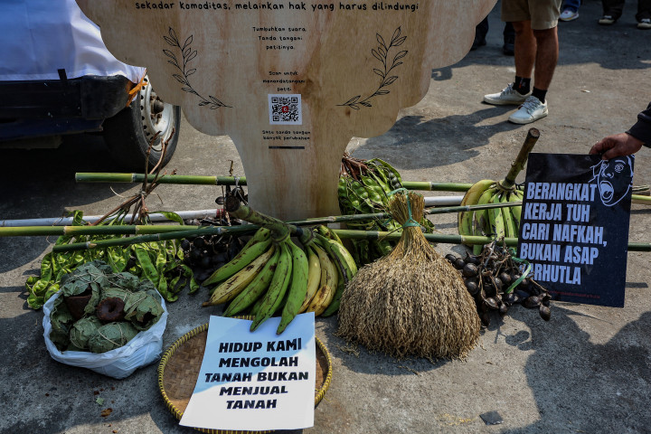 Bertepatan dengan Hari Keadilan Ekologis, aksi bertema Dari Tapak untuk Keadilan Generasi tersebut mendesak Presiden dan DPR RI menjalankan mandat TAP MPR No. IX/2001 tentang pembaruan agraria dan pengelolaan sumber daya alam yang berkeadilan.