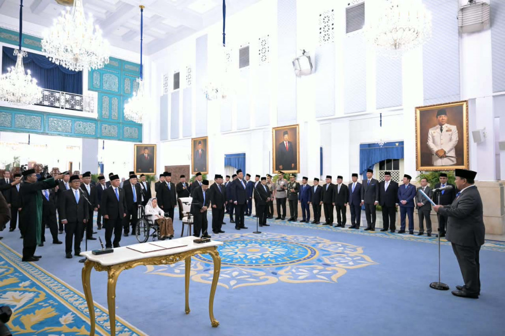 Pelantikan tersebut dilaksanakan pada Jumat, 2 Oktober 2026 di Istana Negara, Jakarta.