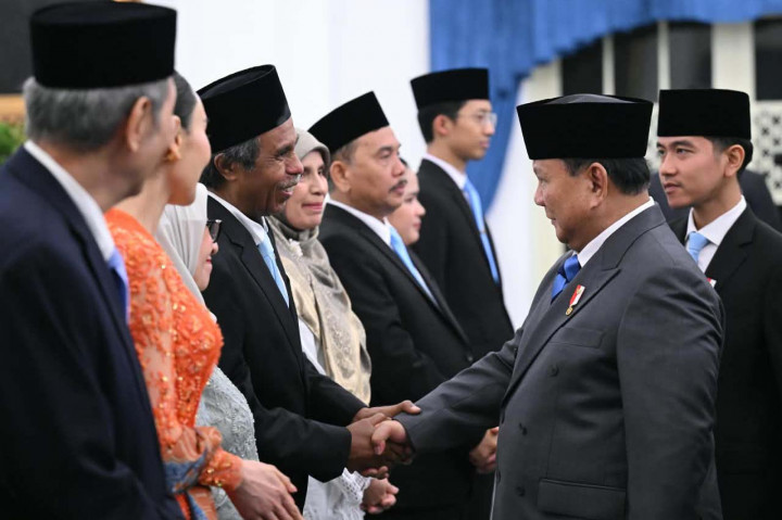 Pengangkatan tersebut didasarkan pada Keputusan Presiden Republik Indonesia Nomor 107/P Tahun 2026 tentang Pengangkatan Keanggotaan Dewan Pertimbangan Presiden Republik Indonesia.