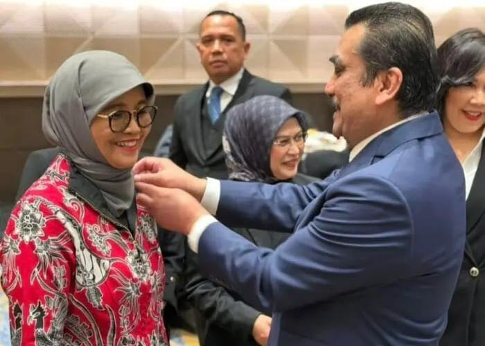 Pelantikan ini menjadi bagian dari penguatan organisasi advokat dan komitmen terhadap penegakan hukum yang profesional.