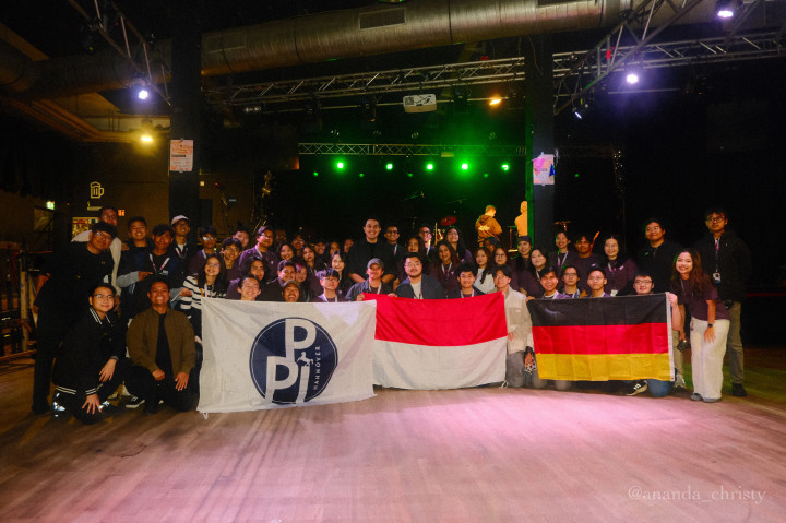 Perhimpunan Pelajar Indonesia (PPI) Hannover sukses menyelenggarakan Gaung Garuda 2026, sebuah festival musik, budaya, dan Kuliner Indonesia yang mempertemukan sekitar 1.000 pengunjung dari berbagai wilayah di Jerman serta negara-negara Eropa lainnya, termasuk Belanda, Austria, dan Swiss.