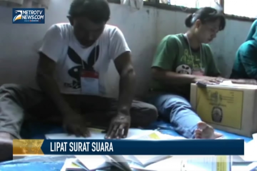 KPU Binjai Mulai Sortir dan Lipat Surat Suara