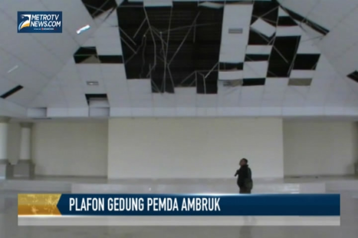 Plafon Gedung Pemda Ogan Ilir Ambruk