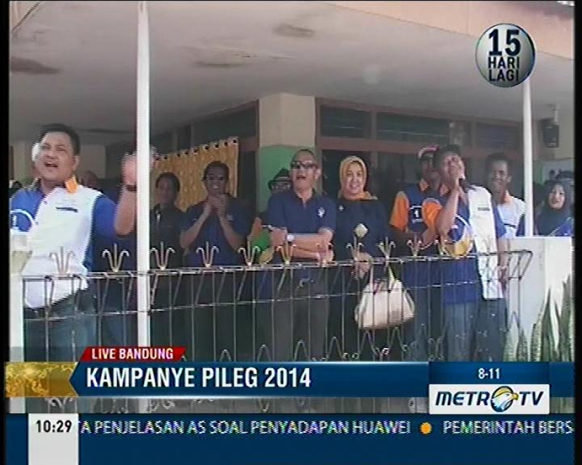 Partai Nasdem Gelar Aksi Gotong Royong Bersihkan Kali