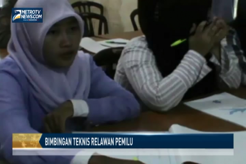 Panwaslu Binjai Berikan Bimbingan Teknis Relawan Pemilu