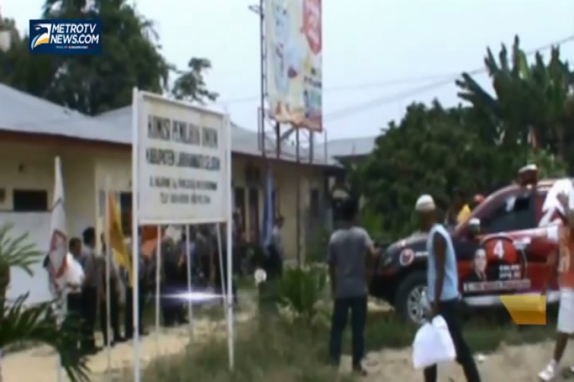 8 Parpol Datangi KPUD Labusel