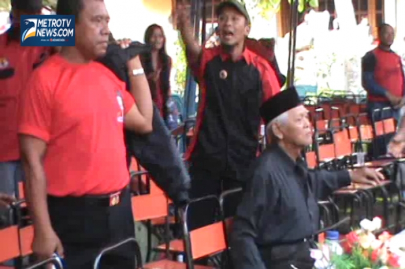 Jokowi Batal Hadir, Kader PDIP Mengamuk