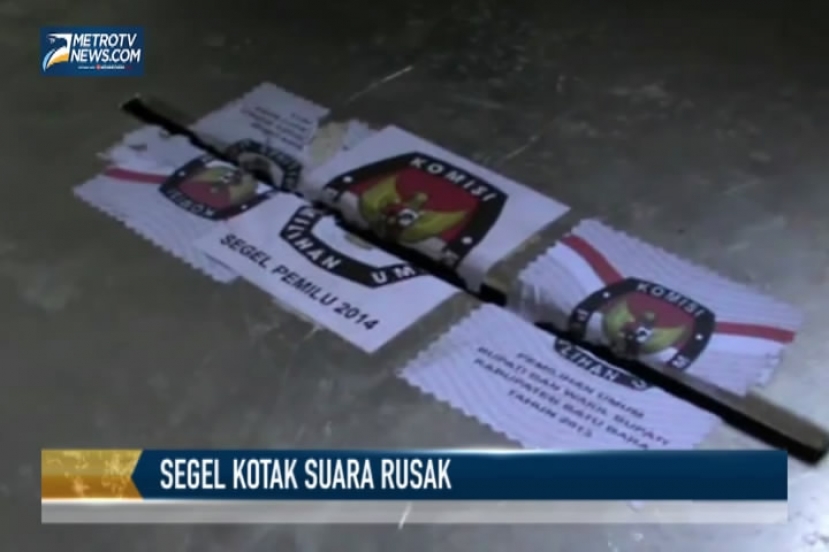 Belasan Segel Kotak Suara Ditemukan Rusak