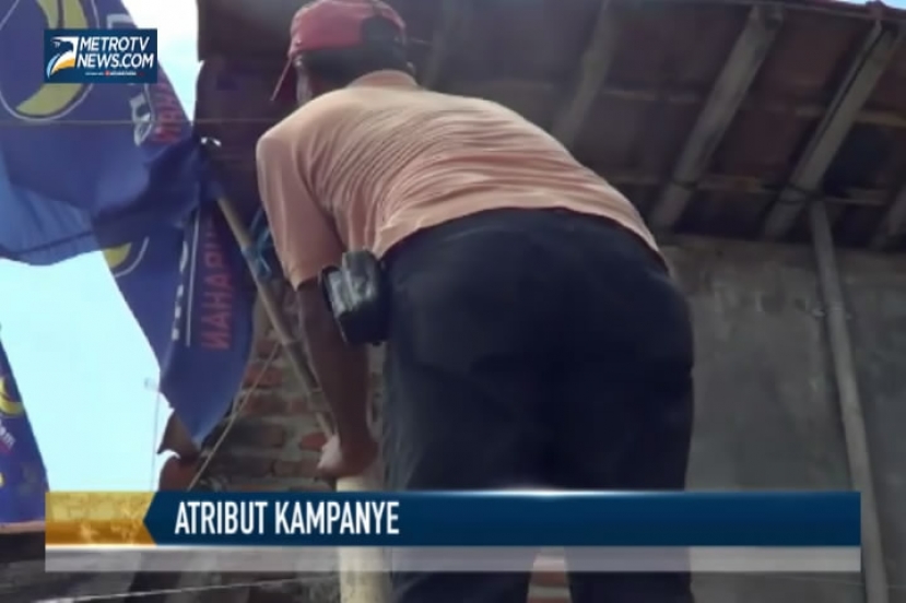 NasDem Copot Atribut Partai Sendiri