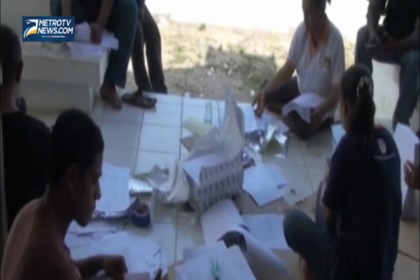 H-2, KPUD Lembata Masih Sortir Logistik Pileg