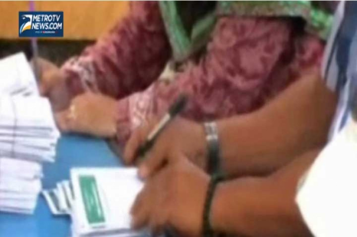 Ratusan Warga Kabupaten Tegal Coblos Ulang akibat Suara Tertukar