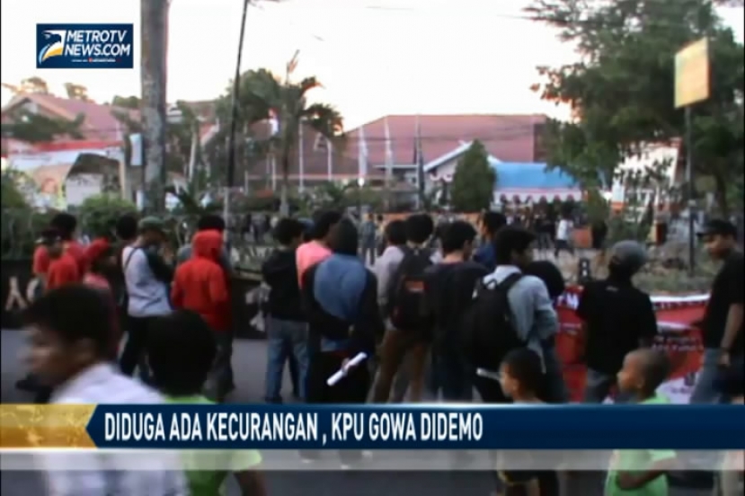 Diduga Ada Kecurangan dan Penggelembungan Suara, KPU Gowa Didemo