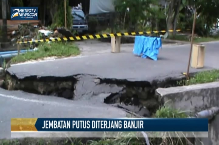 Jembatan di Tarakan Putus Diterjang Banjir
