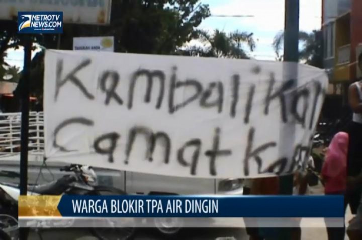 Puluhan Warga Blokir TPA Air Dingin