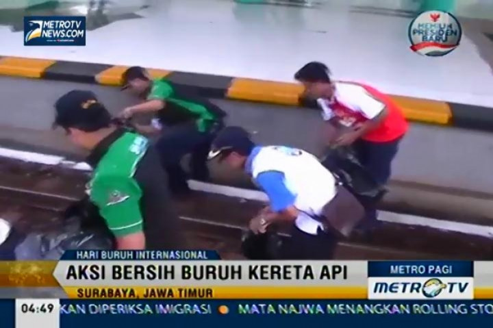 Buruh di Daerah Memperingati Hari Buruh dengan Aksi Sosial