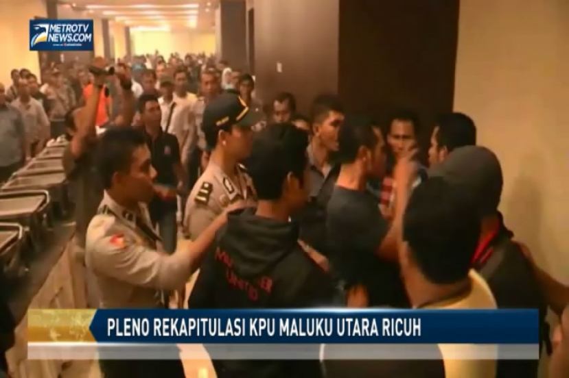 Pleno Rekapitulasi KPU Maluku Utara Ricuh