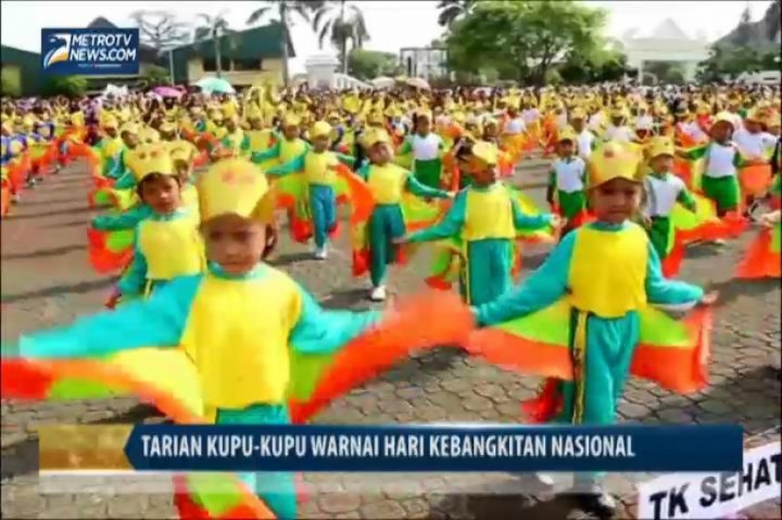 Tari Kupu-kupu Menclok Massal Murid TK Warnai Hari Kebangkitan Nasional 