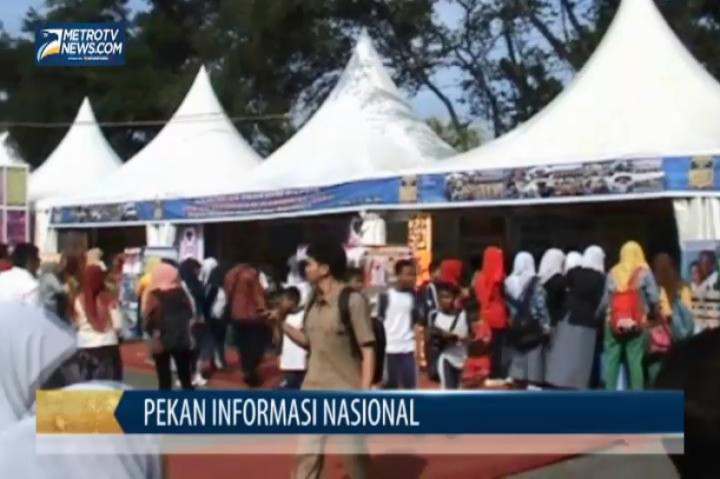 Pekan Informasi Nasional di Padang