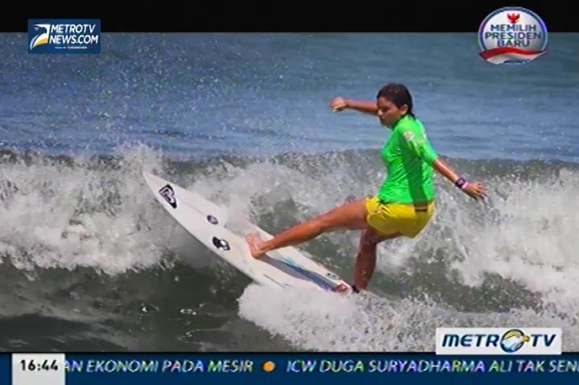 Tea Time with Desi Anwar : Gemala, Si Gadis Pecinta Ombak (2)