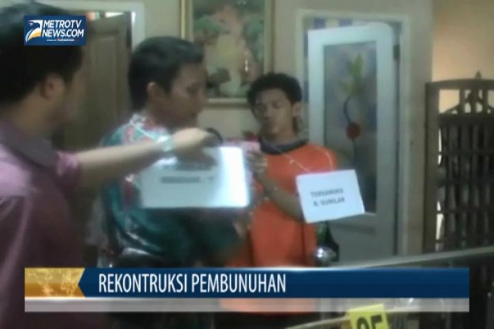 Rekonstruksi Pembunuhan Satu Keluarga