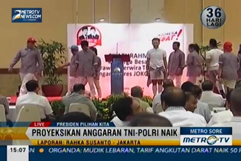 Jokowi Proyeksikan Anggaran TNI-Polri Naik