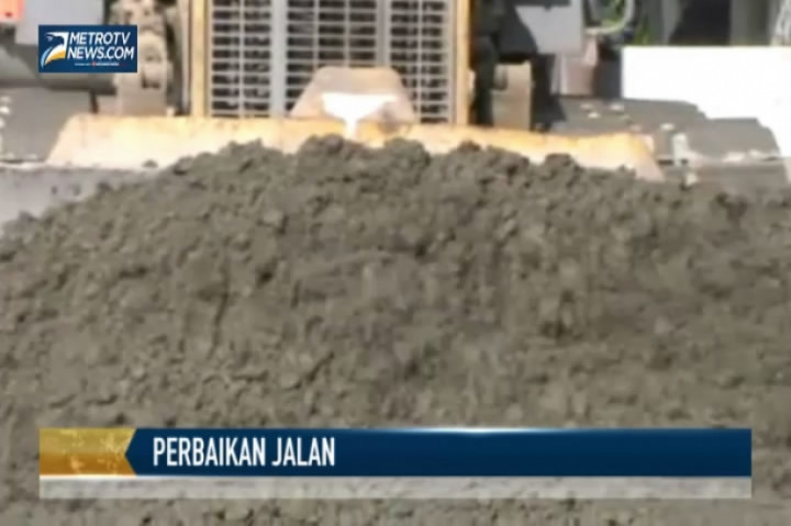 Perbaikan Jalan Pantura Perbatasan Jatim-Jateng Terus Dikebut
