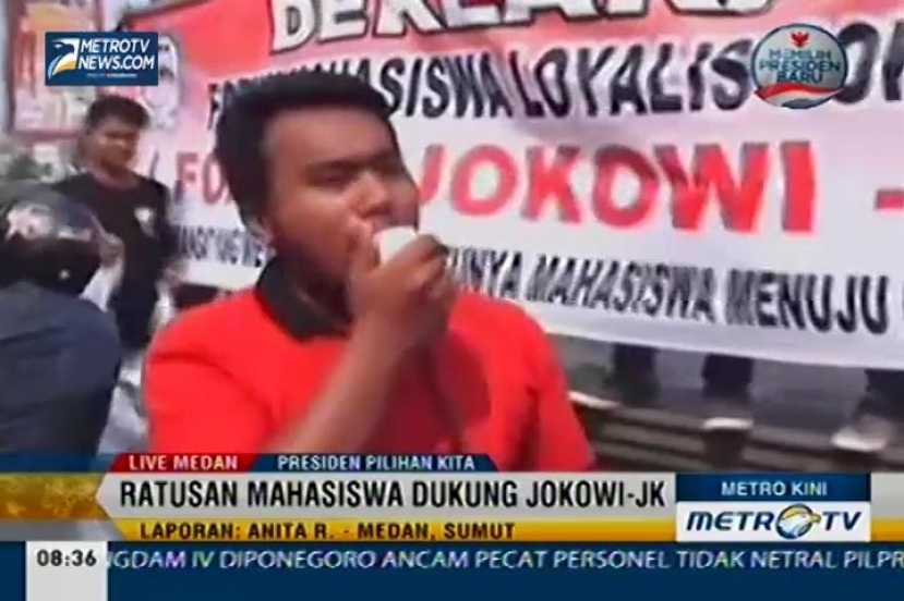 Ratusan Mahasiswa di Medan Gelar Orasi Untuk Jokowi