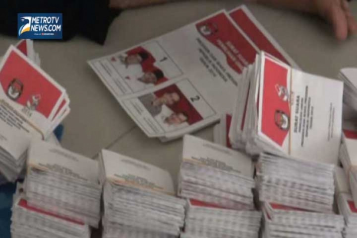 KIP Banda Aceh Mulai Sortir Pelipatan Surat Suara