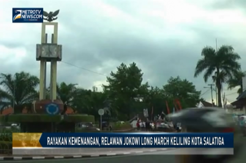 Rayakan Kemenangan, Relawan Jokowi Long March Keliling Kota Salatiga