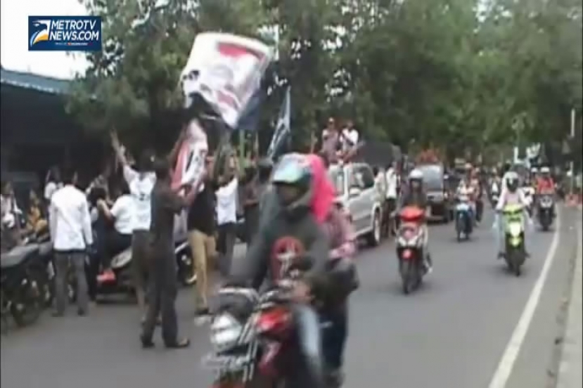 Relawan Jokowi-JK di Sumbawa Besar Juga Konvoi Keliling Kota 