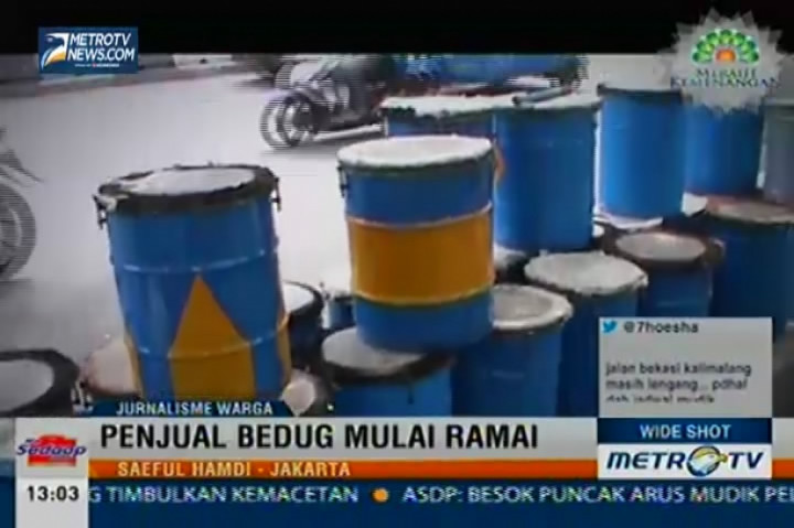 Penjual Bedug Menjelang Lebaran