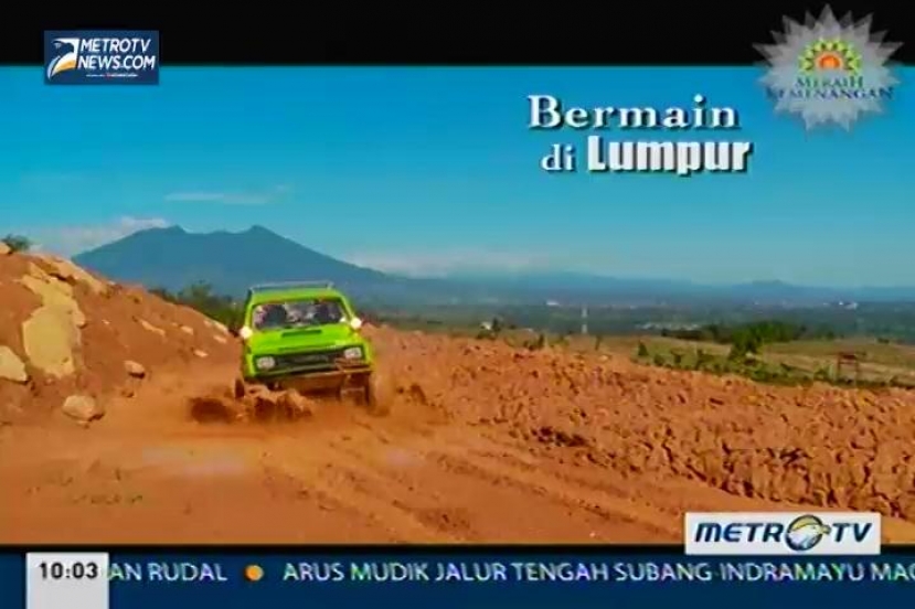Bermain di Lumpur (1)