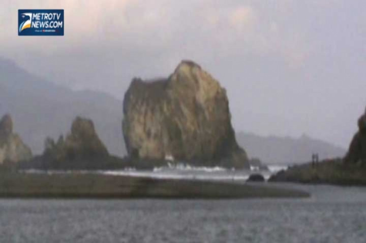 Pantai Payangan Ombaknya Menelan Korban