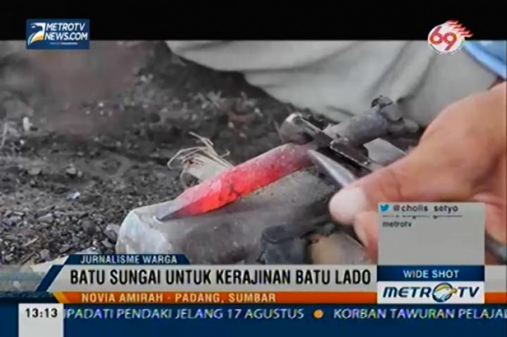 Pengrajin Batu Lado