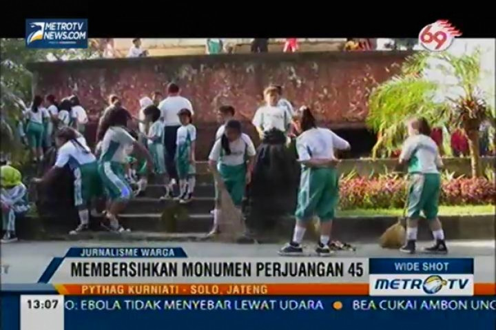 Sambut Hari Kemerdekaan, Anak SD Bersihkan Monumen Perjuangan