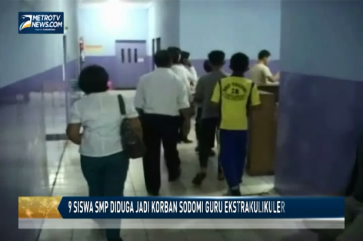 Guru Ekstrakulikuler SMP Sodomi 9 Siswa