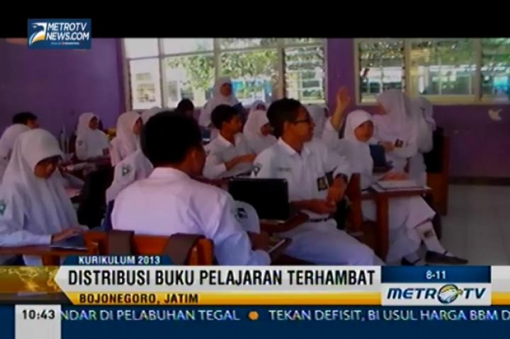 Saling Berikan Pelatihan Sesama Guru Untuk Antisipasi Keterlambatan Distribusi Buku