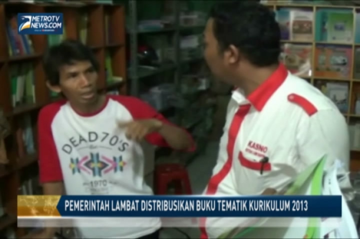 Pemerintah Lambat Distribusikan Buku Tematik Kurikulum 2013  