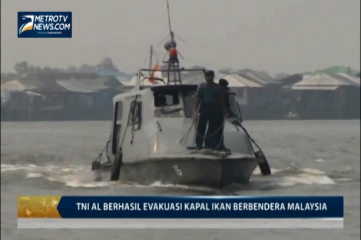 TNI AL Berhasil Evakuasi Kapal Ikan Berbendera Malaysia