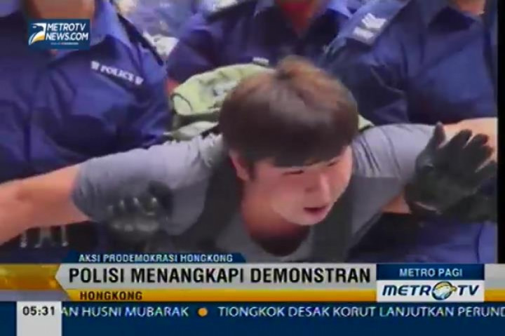 Aksi Pro-Demokrasi Hongkong, Polisi Tangkap Demonstran
