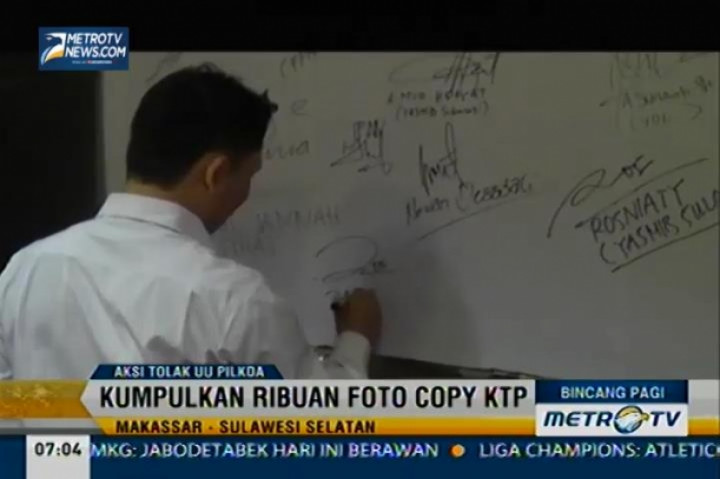 Ribuan Fotokopi KTP dan Tanda Tangan Gugat UU Pilkada