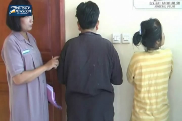 Dua Wanita Pencopet Menyasar Pengunjung Pasar