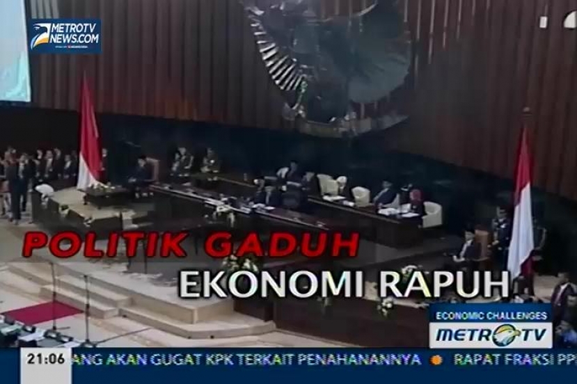 Economic Challenges: Politik Gaduh Ekonomi Rapuh (1)